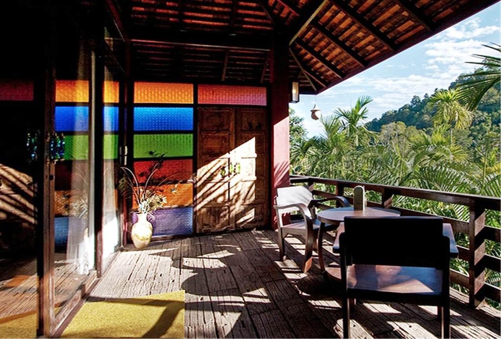 Sukantara Cascade Resort And Spa Mae Rim Room photo