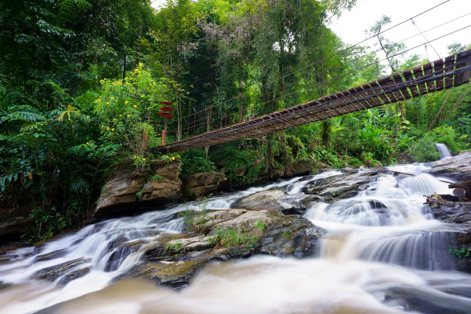 Sukantara Cascade Resort And Spa Mae Rim Exterior photo