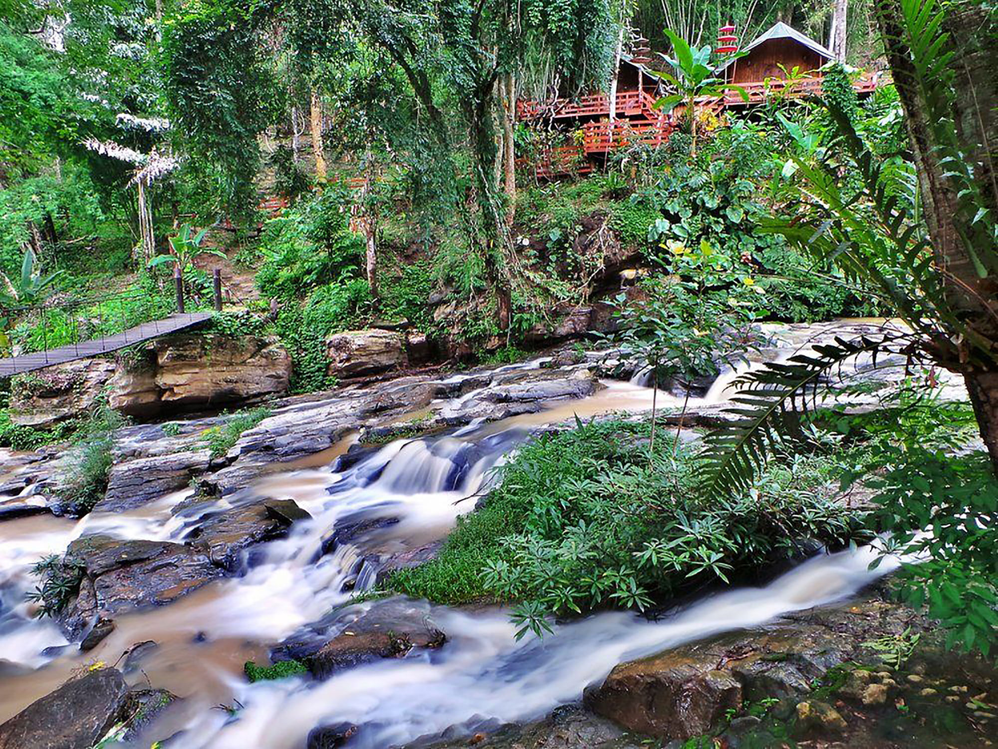 Sukantara Cascade Resort And Spa Mae Rim Exterior photo